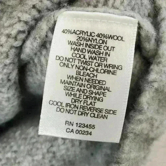 LORD & TAYLOR 424 5TH wool grey sweater with silver houndstooth. Size XL - Picture 4 of 6